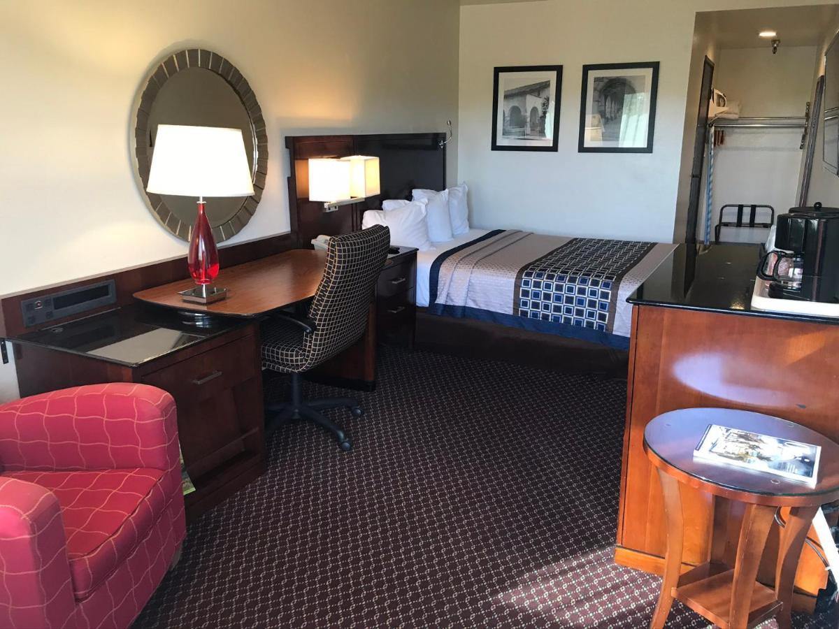 Oakridge Inn Oak View Luaran gambar